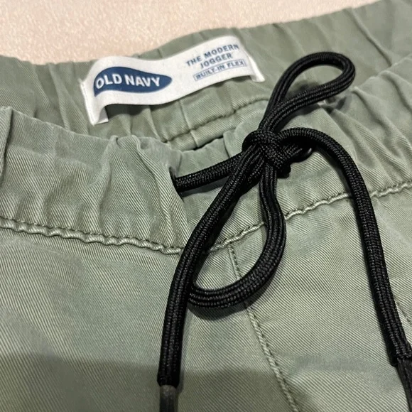 OLD NAVY Men's Joggers - Picture 5 of 15